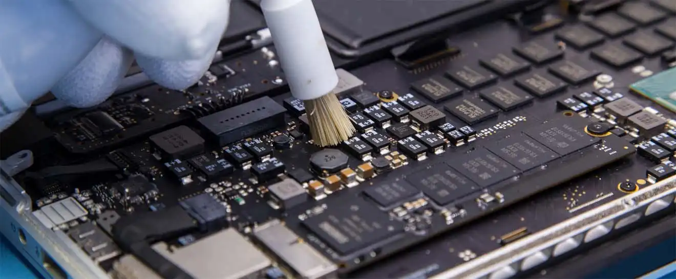 Чистка Apple MacBook от пыли в Малаховке | Замена термопасты